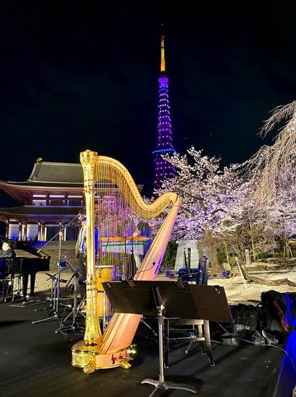 ���O, �e�[�u��, �t�����g, ���� ���܂܂�Ă���摜

AI �����R���e���c�͌����܂މ\��������܂��B